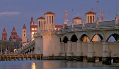 Five Items for Your Florida Bucket List - bridge of lions e1476816632963