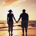 Just a Few Reasons to Fall in Love with Florida silouette-couple-beach