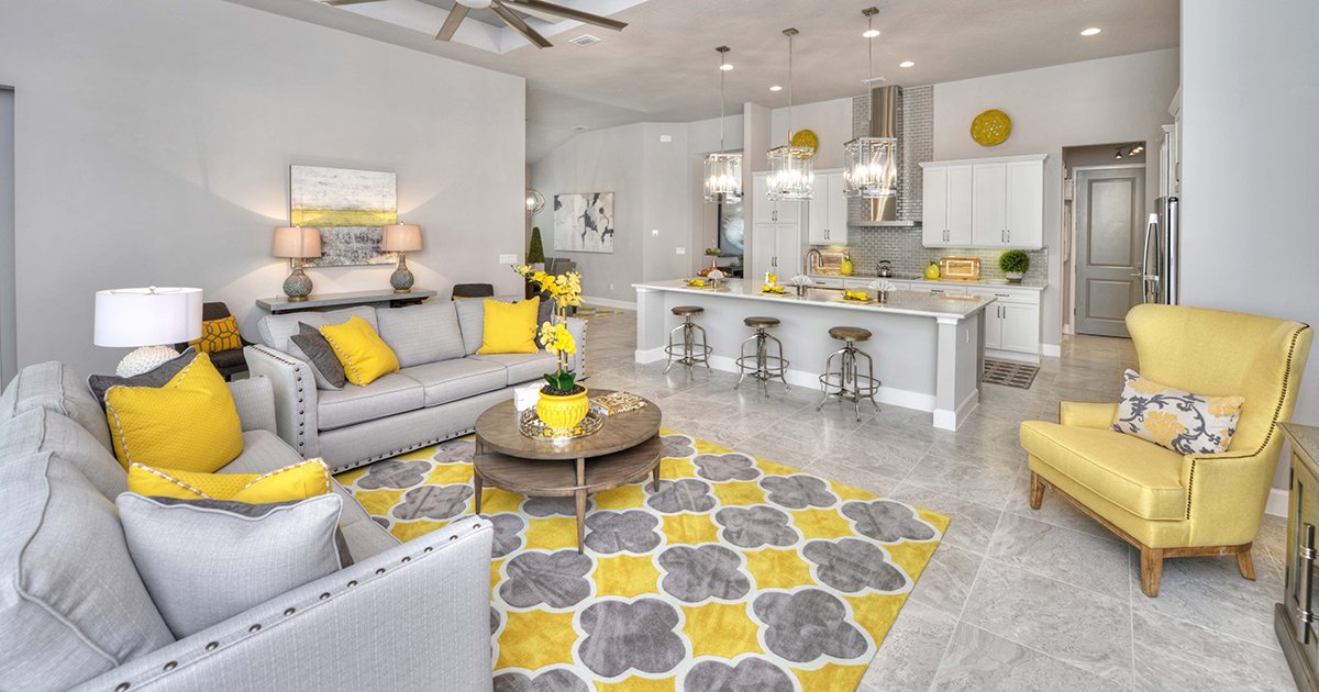 Living room with springtime inspiration