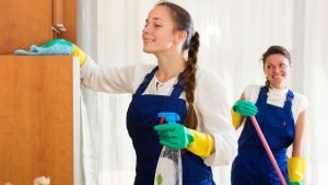 Tips for Staging Your Home to Sell - Copy of Blue Luxury Real Estate Blog Banner 2 1